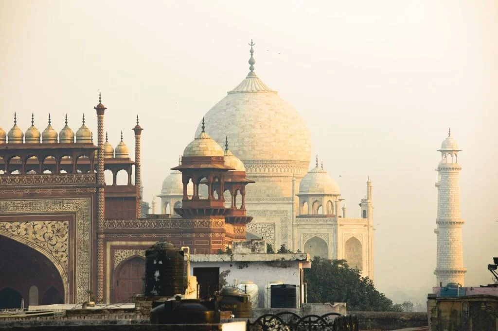 TAJ-MAHAL-VIEW-POINT-FROM-HOTEL-ROOFTOP-1411-1024x682